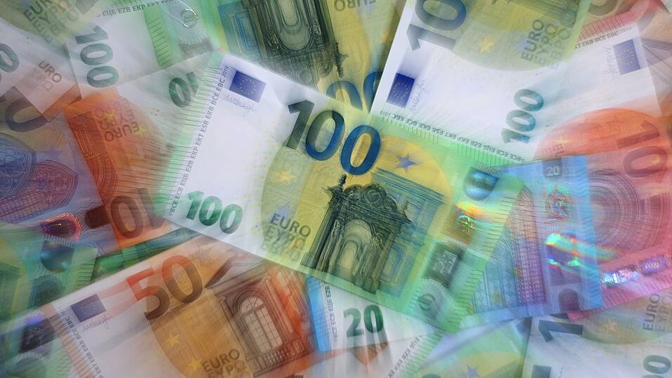 Der Staat muss mit weniger Steuermilliarden rechnen als bisher angenommen. (Archivbild)