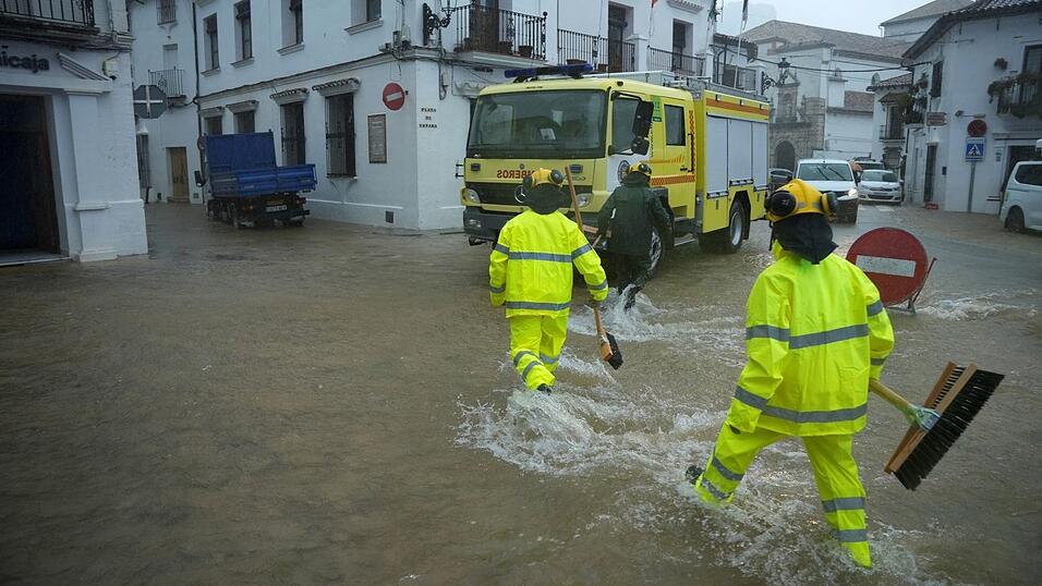 In der Region C&aacute;diz standen auch viele H&auml;user infolge von Starkregen unter Wasser.