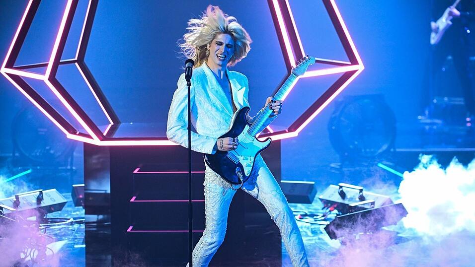 Wavvyboi aus Liechtenstein entwickelte sich zur härtesten Konkurrenz für Sarah Engels. Wavvyboi aus Liechtenstein entwickelte sich zur härtesten Konkurrenz für Sarah Engels.