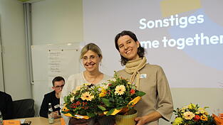 Die neue Vorsitzende des Kreisjugendrings Freising Tanja Renkl (v. l.) und ihre Stellvertreterin Johanna Dick. Die neue Vorsitzende des Kreisjugendrings Freising Tanja Renkl (v. l.) und ihre Stellvertreterin Johanna Dick.