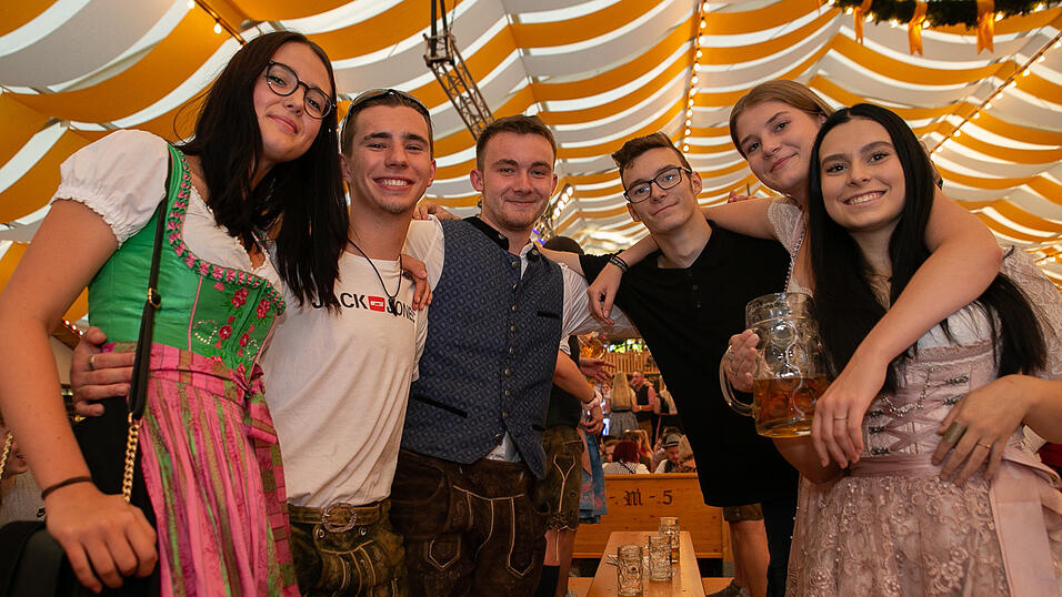 Die Partybilder vom Sonntag, 21. August 2022, aus dem Festzelt Nothaft. 