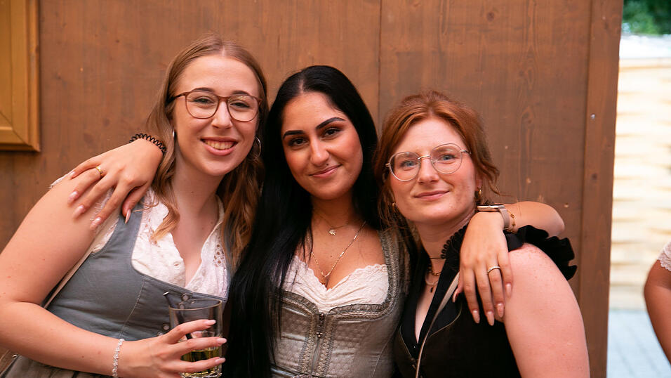 Die Partybilder vom Mittwoch, 13. August, aus dem Festzelt Krönner. Die Partybilder vom Mittwoch, 13. August, aus dem Festzelt Krönner.