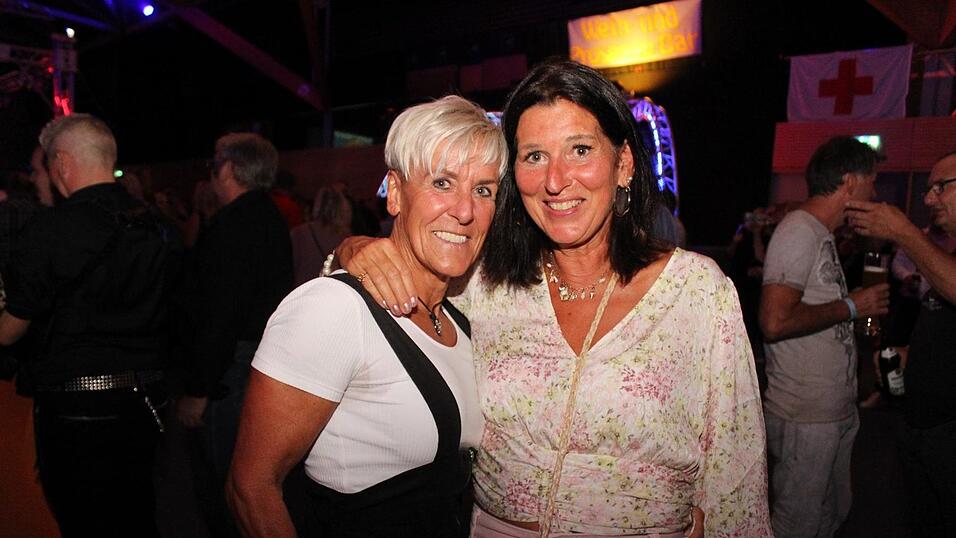 Auf der Eskara &Uuml;30-Party in Essenbach war wieder viel los.