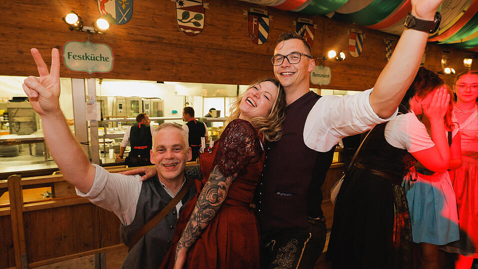 Die Partybilder vom Samstag, 10. August 2024, aus dem Festzelt Weckmann. Die Partybilder vom Samstag, 10. August 2024, aus dem Festzelt Weckmann.