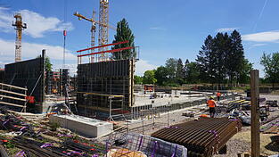 Intensive Baut&auml;tigkeit herrscht im neuen Viertel.