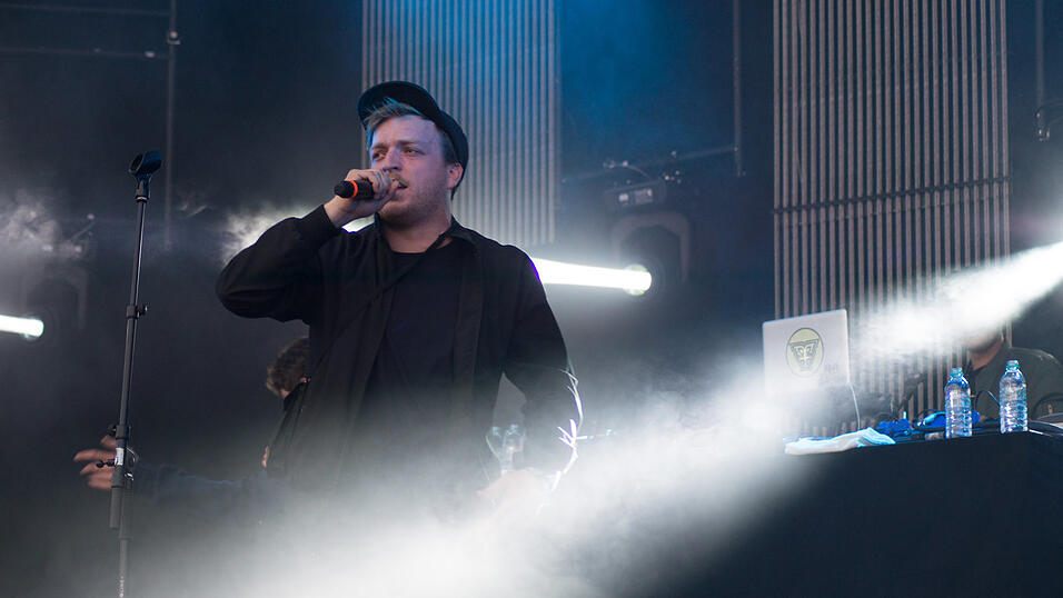 Impressionen vom ersten Tag des Pfingst-Open Airs in Salching. (Fotos: Regina Hölzel) Impressionen vom ersten Tag des Pfingst-Open Airs in Salching. (Fotos: Regina Hölzel)