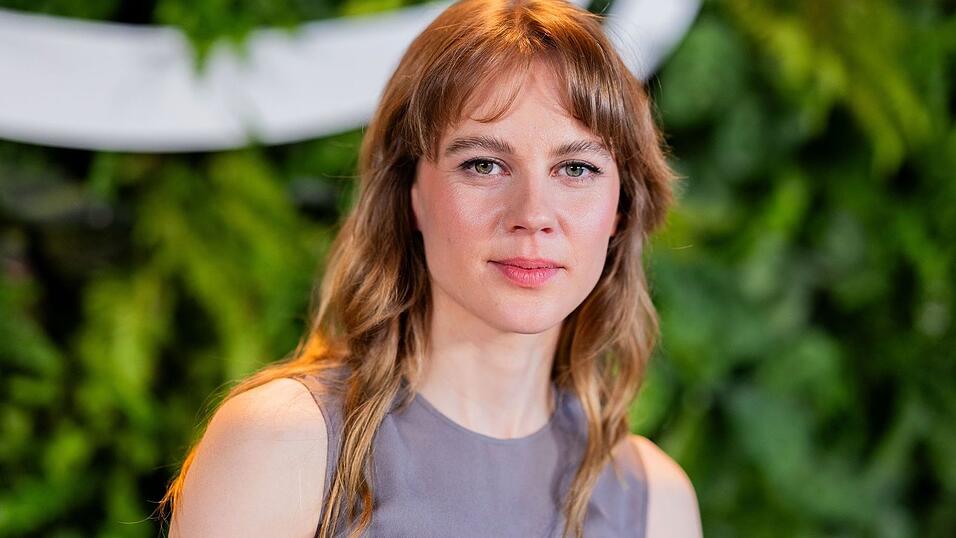 Alicia von Rittberg spielt Königin Silvia für Prime Video und Sat.1 in der Serie «Queen Silvia». (Archivbild) Alicia von Rittberg spielt Königin Silvia für Prime Video und Sat.1 in der Serie «Queen Silvia». (Archivbild)