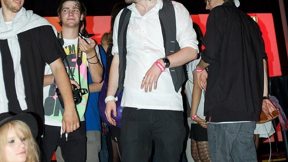 Rund 4000 Boarderfreunde feierten bei der Weltpremiere des neuesten Films von Isenseven, 'Let's go get lost' in M&uuml;nchen.