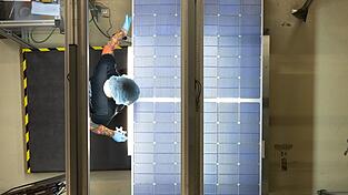 Laut Insolvenzverwalter Flöther gibt es für den Solarmodulhersteller eine Reihe von Interessenten. (Archivbild)