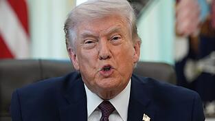 Stellt ein Ende der US-Angriffe im Iran in wenigen Wochen in Aussicht - US-Pr&auml;sident Trump.