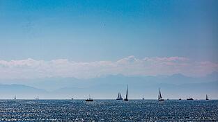 Im Prozess um den Tod einer deutschen Seglerin auf dem Bodensee hat der Angeklagte Fehler eingeräumt. (Symbolbild) Im Prozess um den Tod einer deutschen Seglerin auf dem Bodensee hat der Angeklagte Fehler eingeräumt. (Symbolbild)