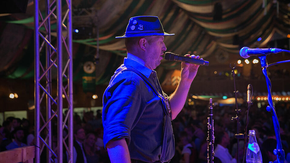 Die Partybilder von Sonntag, 21. August 2022, aus dem Festzelt Weckmann. 