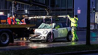 Der 24-Jährige war am Donnerstag in eine Gruppe von Demonstranten gefahren und laut Polizei 36 Menschen verletzt. Der 24-Jährige war am Donnerstag in eine Gruppe von Demonstranten gefahren und laut Polizei 36 Menschen verletzt.