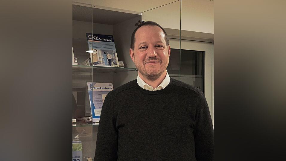 Seit zwei Jahren ist Professor Johannes Hamann &Auml;rztlicher Direktor des Bezirksklinikums. Er wurde auch im Hinblick auf die bevorstehende Gr&uuml;ndung des MedizinCampus Niederbayern nach Mainkofen geholt.