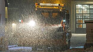 Schneemassen haben den Busverkehr in Ulm und Neu-Ulm lahmgelegt. Schneemassen haben den Busverkehr in Ulm und Neu-Ulm lahmgelegt.