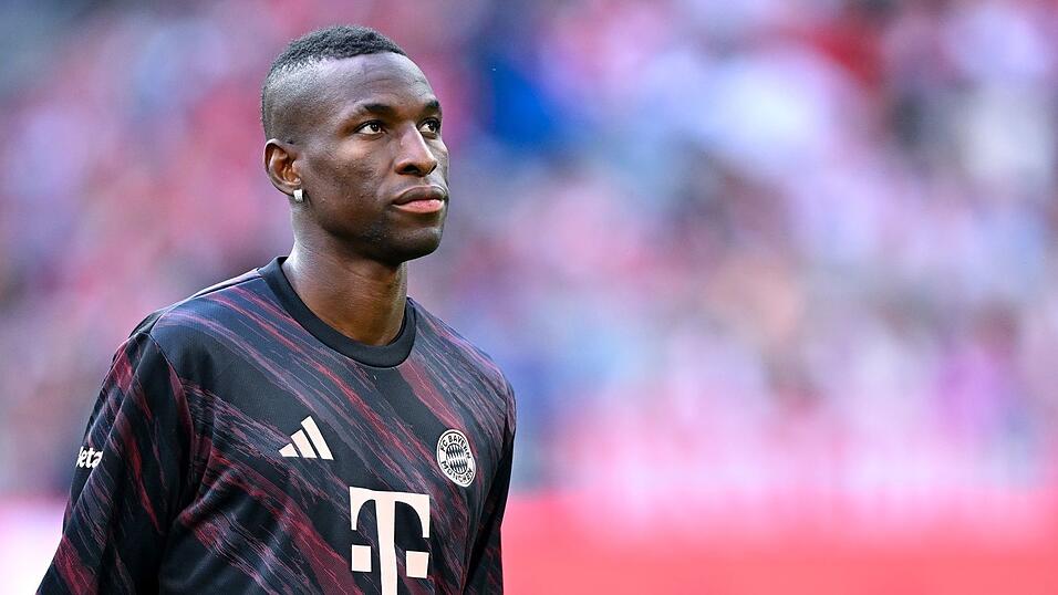 Schnelles Wiedersehen mit den Chelsea-Kollegen: Nicolas Jackson. Schnelles Wiedersehen mit den Chelsea-Kollegen: Nicolas Jackson.