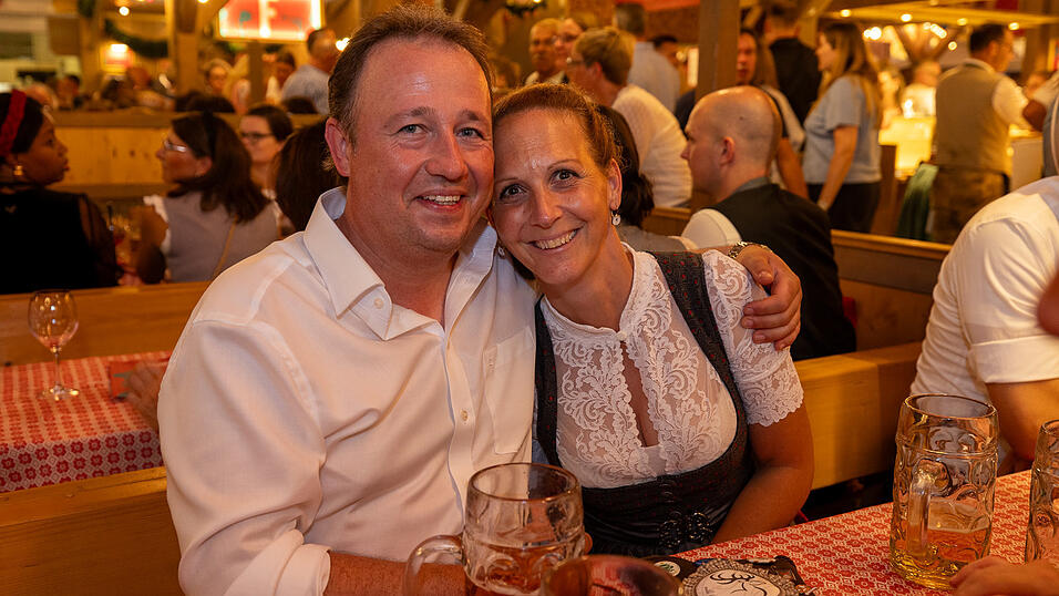 Die Partybilder vom Freitag, 9. August 2024, aus dem Festzelt Kr&ouml;nner.