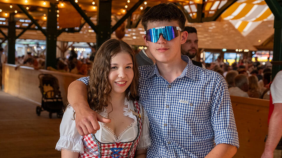 Die Partybilder vom Montag, 14. August 2023, aus dem Festzelt Nothaft. Die Partybilder vom Montag, 14. August 2023, aus dem Festzelt Nothaft.