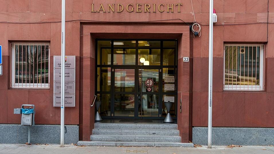 Der nicht öffentliche Prozess hat laut Gerichtssprecher planmäßig begonnen. (Archivbild) Der nicht öffentliche Prozess hat laut Gerichtssprecher planmäßig begonnen. (Archivbild)