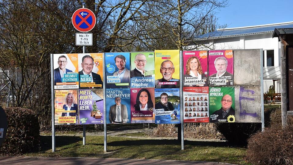 Die Parteien und Gruppierungen werben mit Plakaten. So viel Auswahl an Bürgermeisterkandidaten wie in Mainburg gibt es nicht in jeder Landkreisgemeinde. Die Parteien und Gruppierungen werben mit Plakaten. So viel Auswahl an Bürgermeisterkandidaten wie in Mainburg gibt es nicht in jeder Landkreisgemeinde.