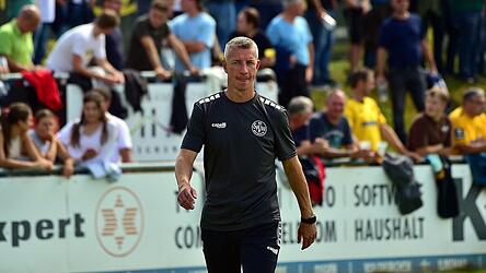 Marek Mintal gastiert am Freitagabend als Trainer der U19 des 1. FC Nürnberg zu einem Testspiel beim 1. FC Bad Kötzting. Marek Mintal gastiert am Freitagabend als Trainer der U19 des 1. FC Nürnberg zu einem Testspiel beim 1. FC Bad Kötzting.