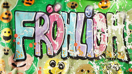 Was sagt die Forschung &uuml;bers Gl&uuml;cklichsein?