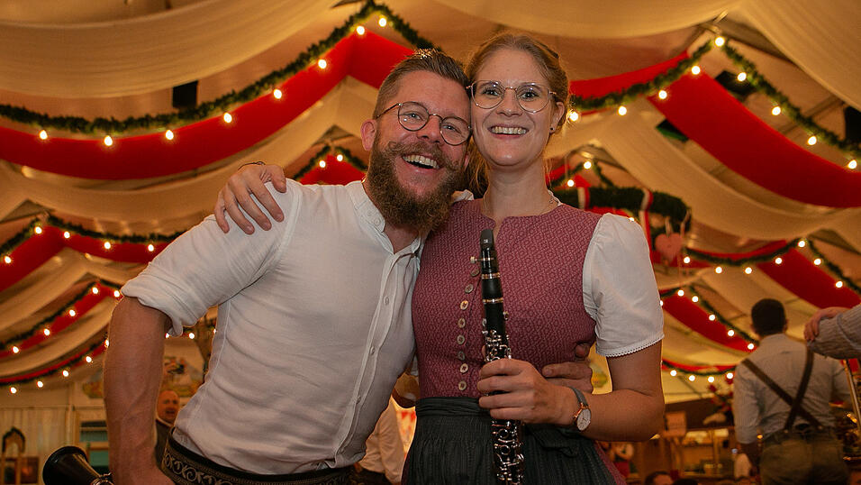 Die Partybilder von Sonntag, 21. August 2022, aus dem Festzelt Greindl.
