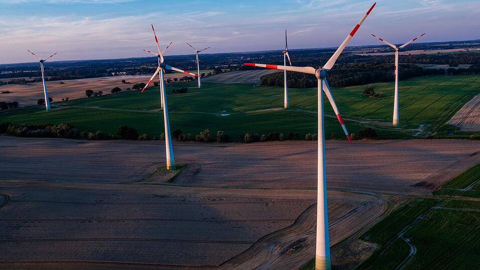 Das ganze Jahr 2025 &uuml;ber war m&ouml;gliche k&uuml;nftige Windkraft in der Marktgemeinde immer wieder Thema im Rat - auch nun im Dezember nochmals.