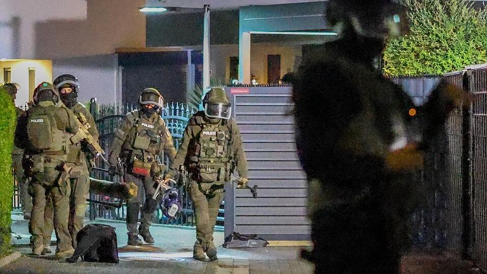 Ermittler ziehen Bilanz der Groß-Razzia gegen Finanzkriminalität Ermittler ziehen Bilanz der Groß-Razzia gegen Finanzkriminalität