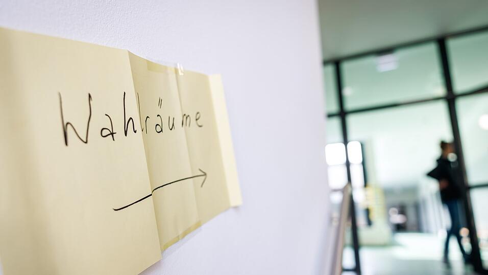 Noch-B&uuml;rgermeister Bernhard Uhl ist nach seinem Wechsel von CSU zu Gr&uuml;nen bei der Wahl gescheitert. (Symbolbild)