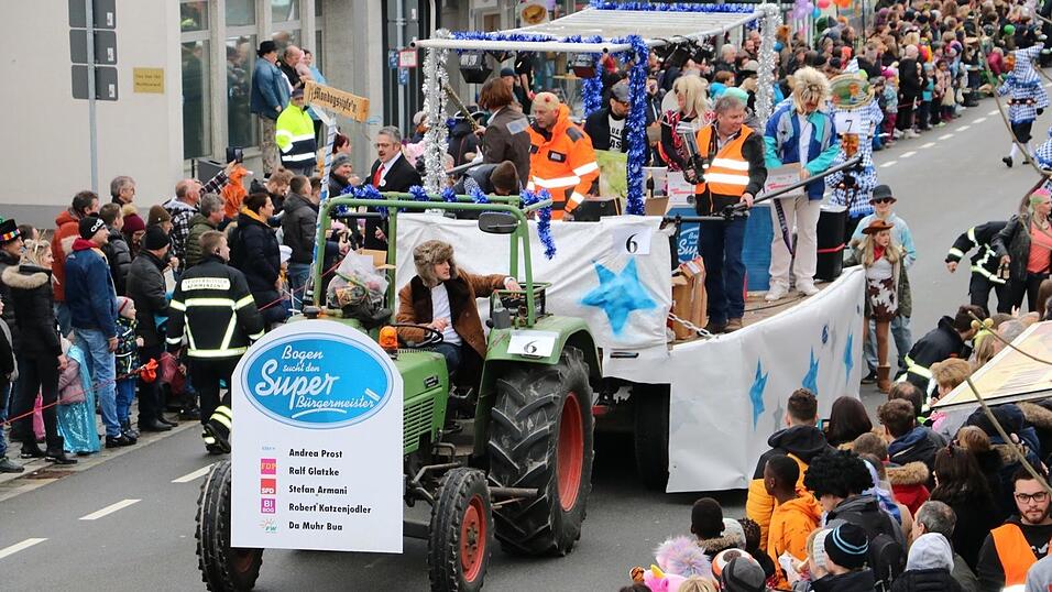Die schönsten Bilder von den Faschingsumzügen in Bogen aus den vergangenen Jahren Die schönsten Bilder von den Faschingsumzügen in Bogen aus den vergangenen Jahren