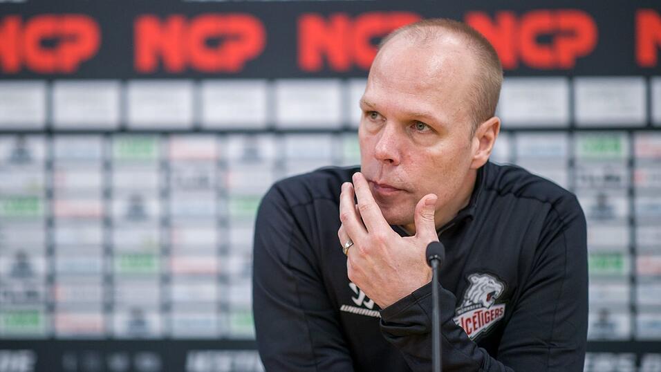 Stefan Ustorf: «Die Ice Tigers sind auf einem sehr guten Weg.» Stefan Ustorf: «Die Ice Tigers sind auf einem sehr guten Weg.»
