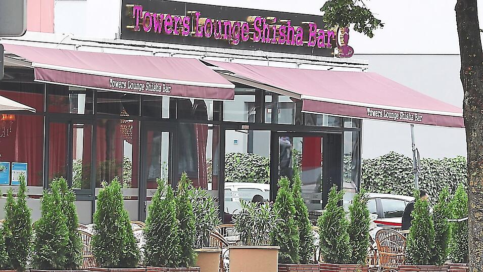 Draußen ja, drinnen nein: Lokale mit Freiflächen wie die Shisha-Bars in Landshut dürfen zumindest im Außenbereich ihre Gäste bewirten. Draußen ja, drinnen nein: Lokale mit Freiflächen wie die Shisha-Bars in Landshut dürfen zumindest im Außenbereich ihre Gäste bewirten.
