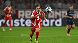Jung, dynamisch und erfolgreich: Der 17-jährige Lennart Karl ist nun jüngster Champions-League-Torschütze des FC Bayern.