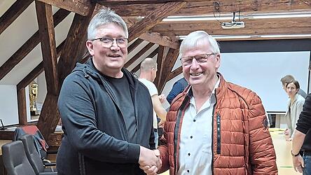 Armin Wallner wird Helmut Heumann im Amt des Treffelsteiner B&uuml;rgermeisters beerben. Nicht nur dem Amtsinhaber f&auml;llt ein Stein vom Herzen.