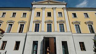 Das Theater Regensburg am Bismarckplatz.