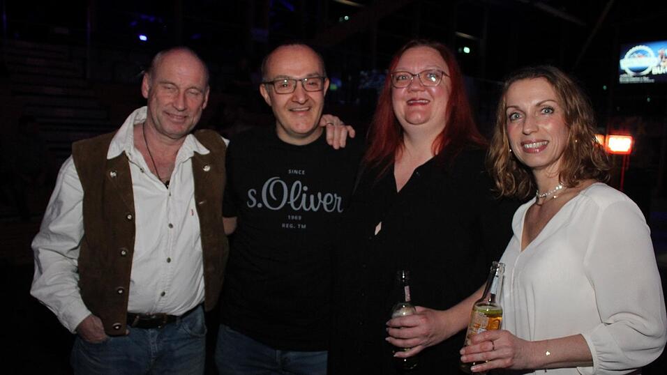 Auf der Eskara &Uuml;30-Party in Essenbach war wieder viel los.