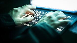 Bis Dezember sind in dem nicht &ouml;ffentlichen Verfahren vor der Jugendkammer 82 Verhandlungstermine anberaumt. (Symbolbild)