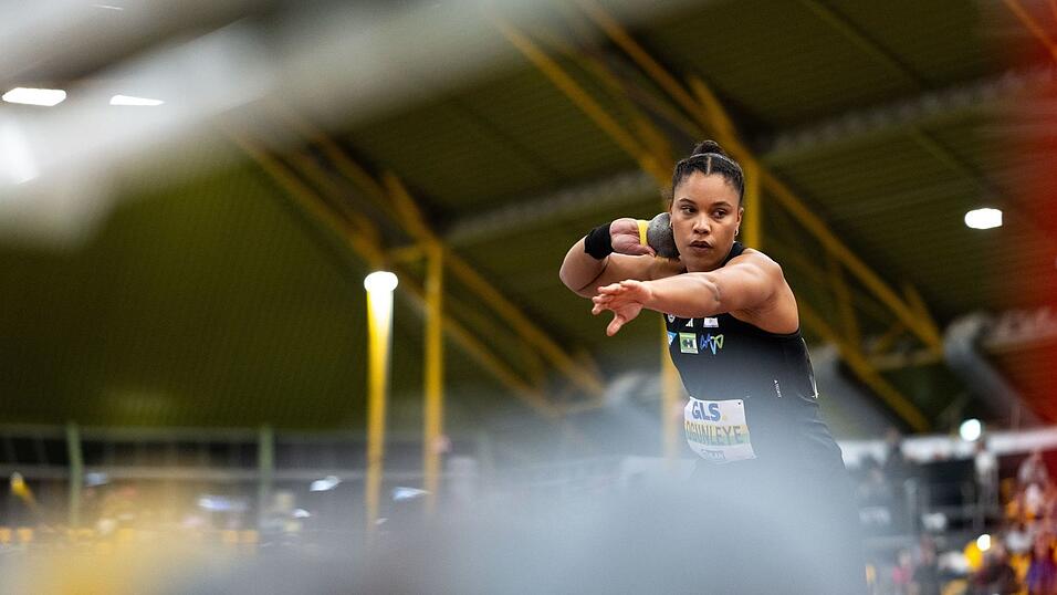 Yemisi Ogunleye ist eine der größten deutschen Hoffnungen für die Hallen-EM in den Niederlanden. Yemisi Ogunleye ist eine der größten deutschen Hoffnungen für die Hallen-EM in den Niederlanden.