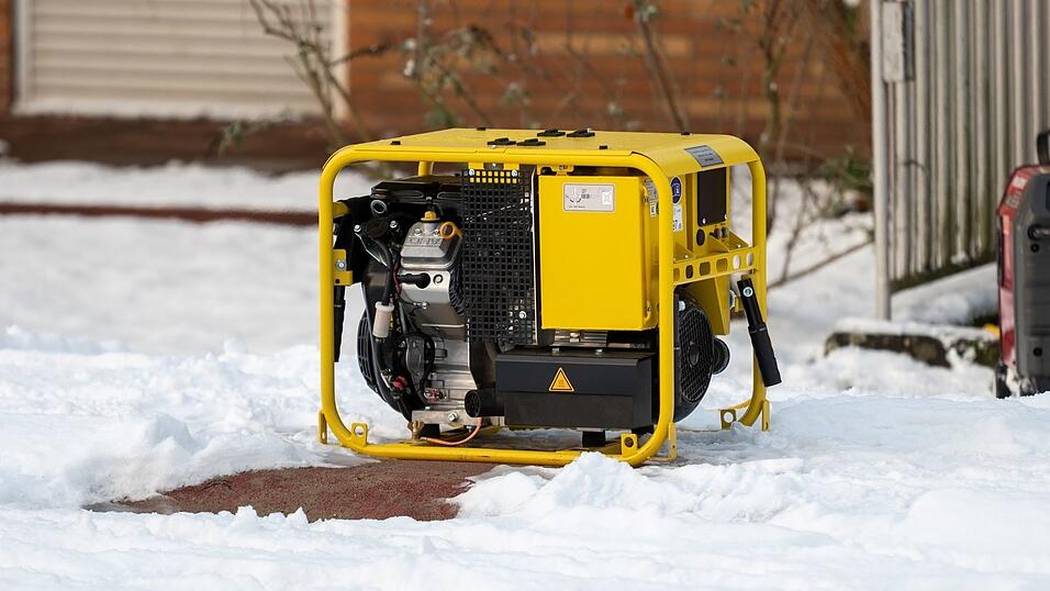 Notstromaggregate k&ouml;nnen Leben retten - etwa wenn Krankenh&auml;user von einem Stromausfall betroffen sind. (Symbolfoto)