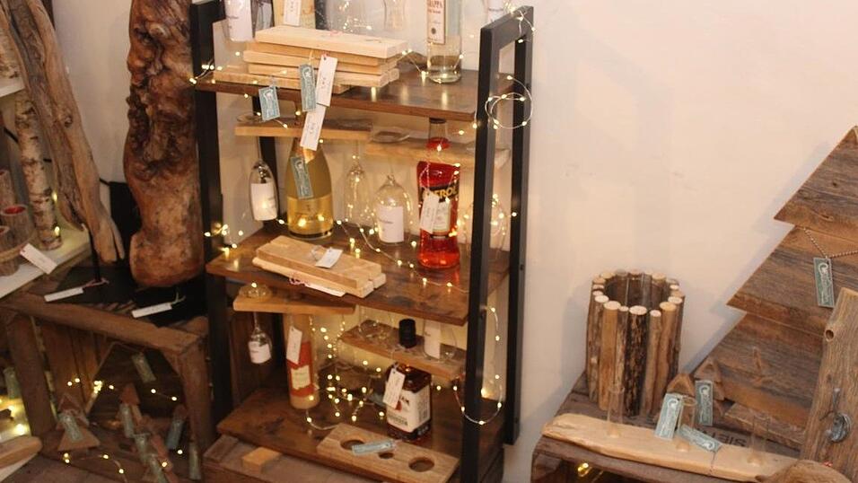 In Landshut lockten am Wochenende der Kunsthandwerkermarkt und die H&uuml;ttengaudi zahlreiche Besucher an.