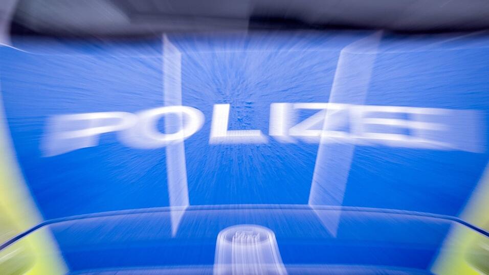 Wegen seiner schweren Verletzungen starb der 17-J&auml;hrige noch am Unfallort. (Archivbild)