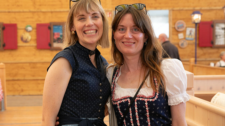 Die Partybilder vom Sonntag, 10. August, aus dem Festzelt Reisinger. Die Partybilder vom Sonntag, 10. August, aus dem Festzelt Reisinger.