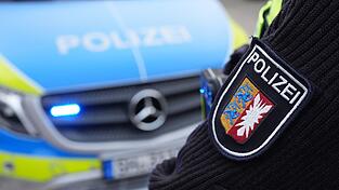 Wegen eines gescheiterten Drogendeals wurde ein 17-Jähriger lebensbedrohlich verletzt. (Symbolbild)