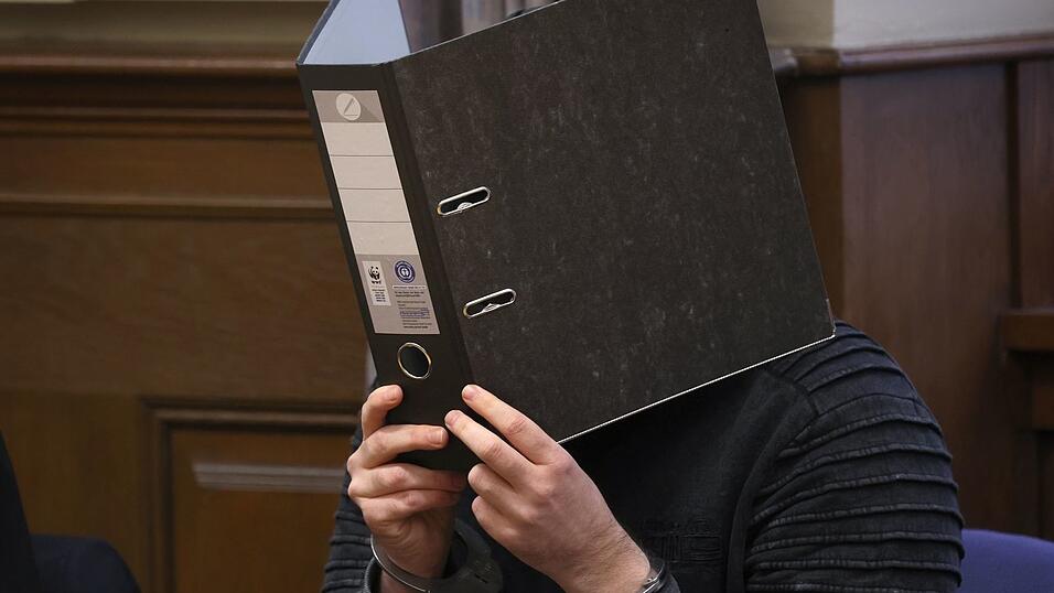 Der Angeklagte hat die Tat gestanden. (Archivbild) Der Angeklagte hat die Tat gestanden. (Archivbild)