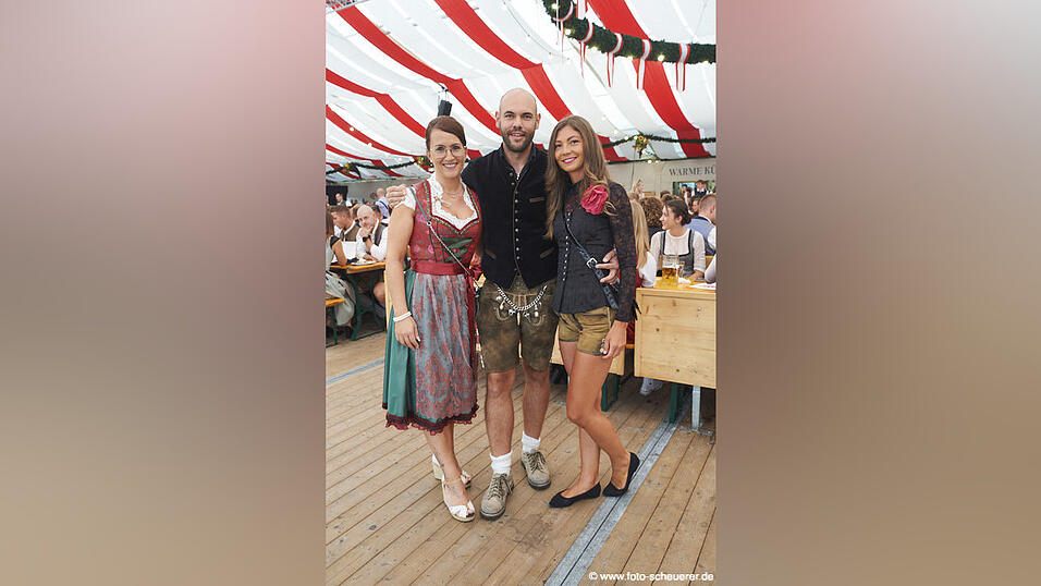 Die Partybilder von Freitag, 19. August 2022, aus dem Festzelt Lechner.