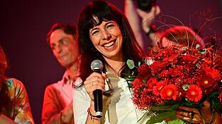 Am 20. September war die Freude gro&szlig;: Elif Eralp gewann mit der Linkspartei die Wahl in Berlin. Jetzt geht es nicht mehr um Liebe und Gerechtigkeit, sondern um Angst.