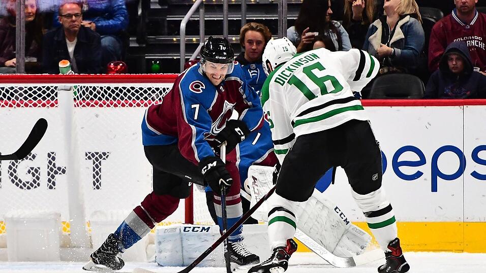 Mark Alt (links) wechselt zu den Straubing Tigers. (Archivbild) Mark Alt (links) wechselt zu den Straubing Tigers. (Archivbild)