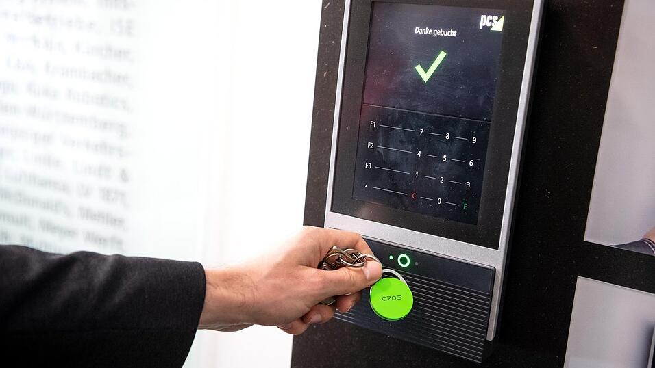 Wenn wir unseren Wohlstand erhalten wollen, müssen wir länger arbeiten: Klingt nachvollziehbar, doch die Wirklichkeit ist sehr viel komplizierter. (Archiv) Wenn wir unseren Wohlstand erhalten wollen, müssen wir länger arbeiten: Klingt nachvollziehbar, doch die Wirklichkeit ist sehr viel komplizierter. (Archiv)