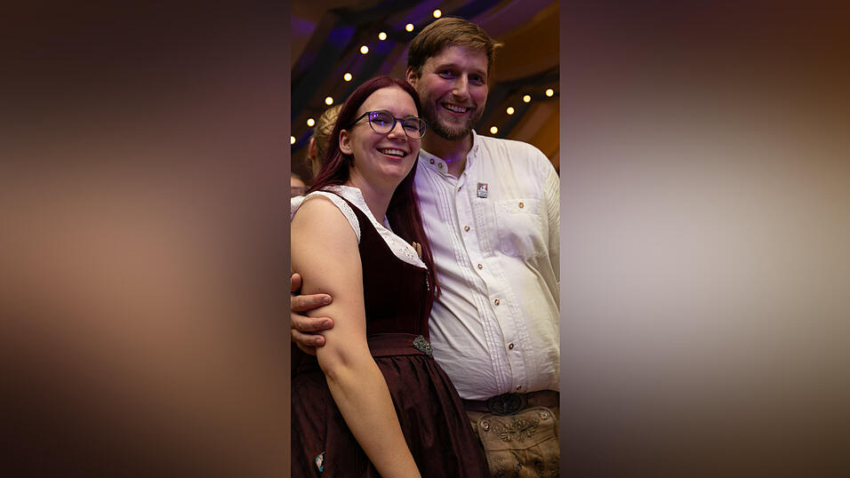 Die Partybilder vom Freitag, 15. August, aus dem Festzelt Reisinger. Die Partybilder vom Freitag, 15. August, aus dem Festzelt Reisinger.